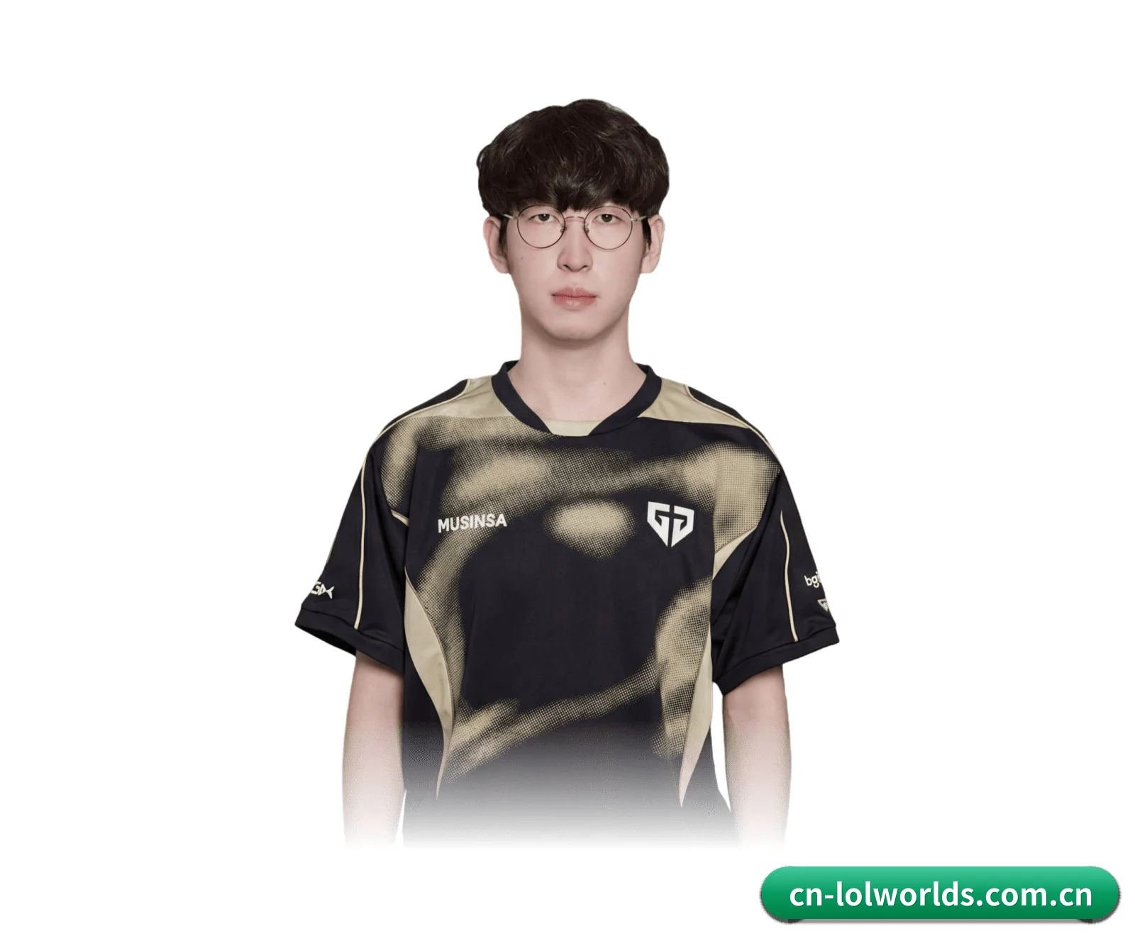 英雄联盟外围 APP 界面 - 2026LOL